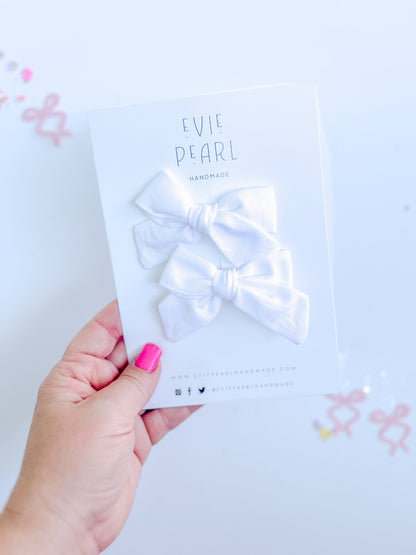 White Mini Solid Pinwheel Pigtail Bow Set