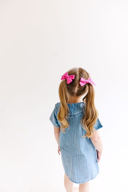 White Mini Solid Pinwheel Pigtail Bow Set